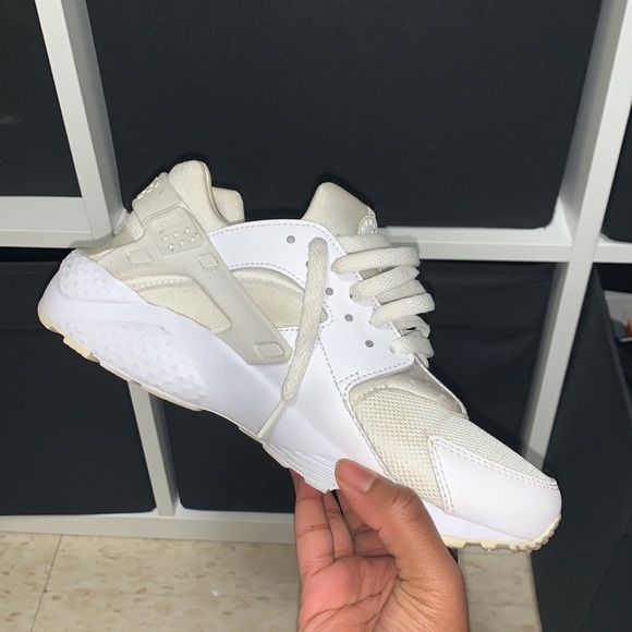 Nike Huarache “Triple White” - Picture 4 of 4